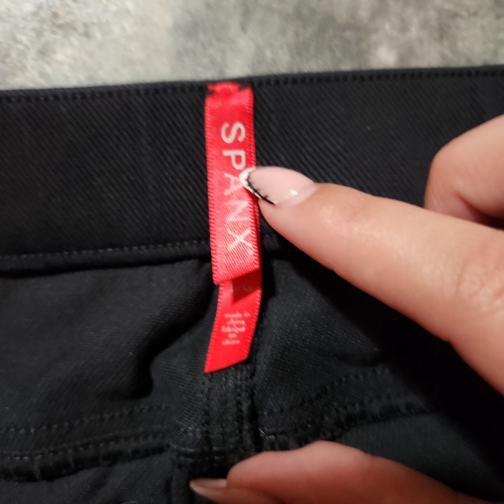 Spanx jeans - Picture 4 of 6